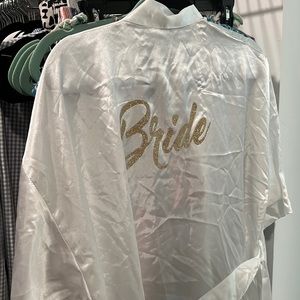 Bride robe size small
